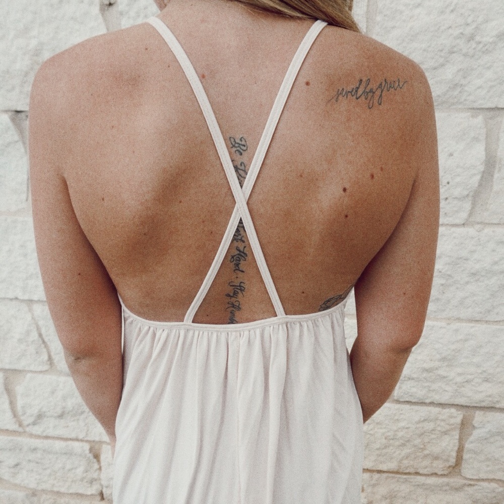 Simple, Backless tank - Picture 2 of 2